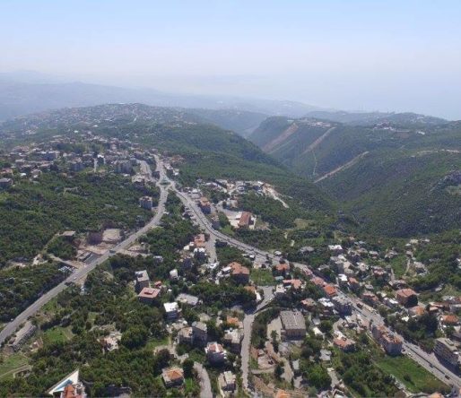 عشقوت من فوق image